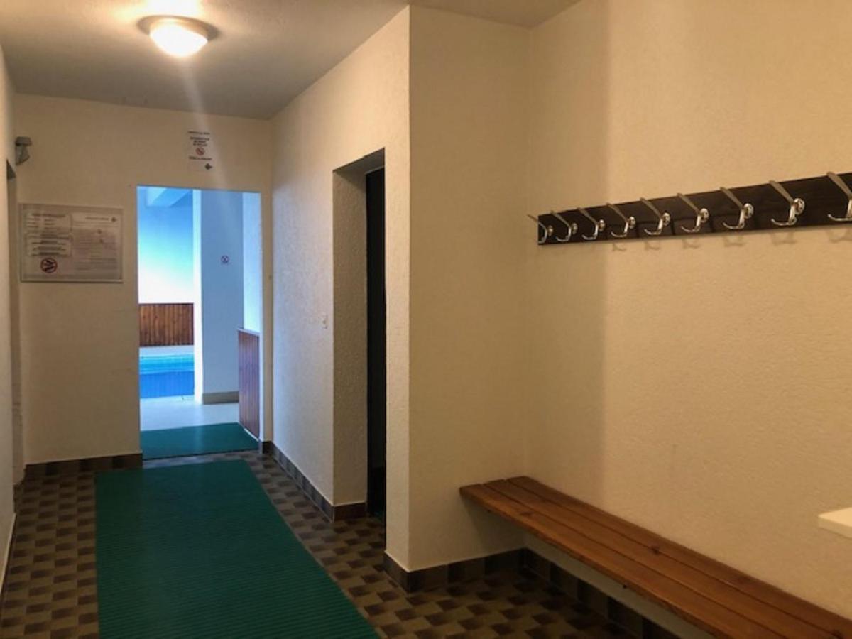 Ferienwohnung Pied-A-Terre In Crans-Montana, Pool And View - Swiss Alps Exterior foto